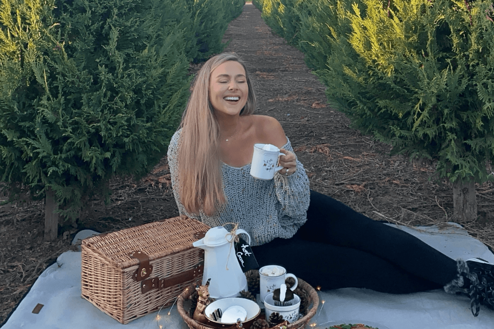 How Our iTAN Influencers Achieve their Holiday Glow (& How YOU Can, Too!)